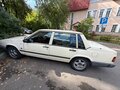1990 Volvo 740, бежевый - вид 1