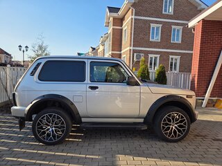 2025 Lada (ВАЗ) Niva Legend I, серебристый, 1350000 рублей, вид 4