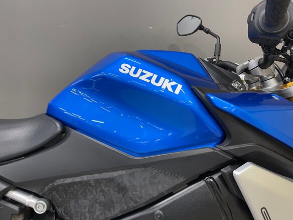 2021 Suzuki GSX-S 1000, синий, 1100000 рублей - вид 16
