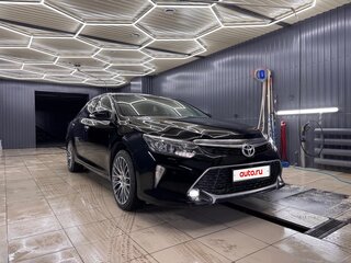 2017 Toyota Camry VII (XV50) Рестайлинг 2, чёрный, 2450000 рублей, вид 2