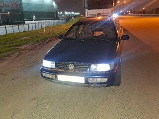 1994 Volkswagen Passat B4, синий, 480000 рублей, вид 2
