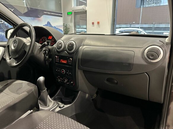 2015 Lada (ВАЗ) Largus I, коричневый, 660000 рублей - вид 9