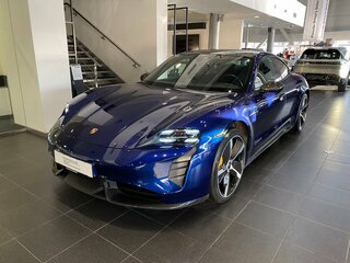 Porsche Taycan Turbo S I