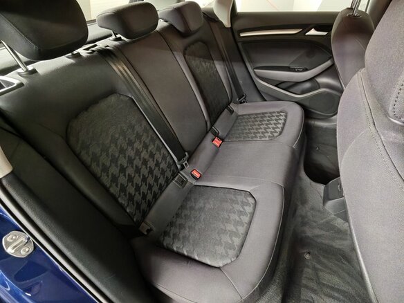 2015 Audi A3 III (8V), синий, 1219000 рублей - вид 16