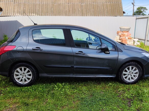 2008 Peugeot 308 I, серый, 350000 рублей - вид 12