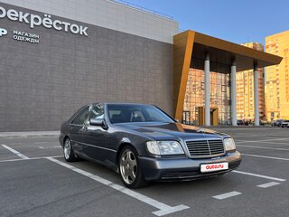1992 Mercedes-Benz S-Класс 300 III (W140), серый, 800000 рублей, вид 1