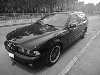 2000 BMW 5 серии 523i IV (E39), чёрный, 660000 рублей, вид 4