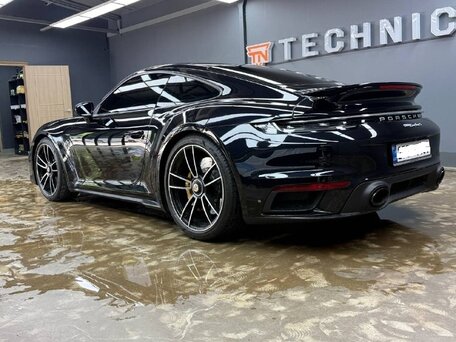 2023 Porsche 911 Turbo S VIII (992), чёрный, 30594000 рублей, вид 3
