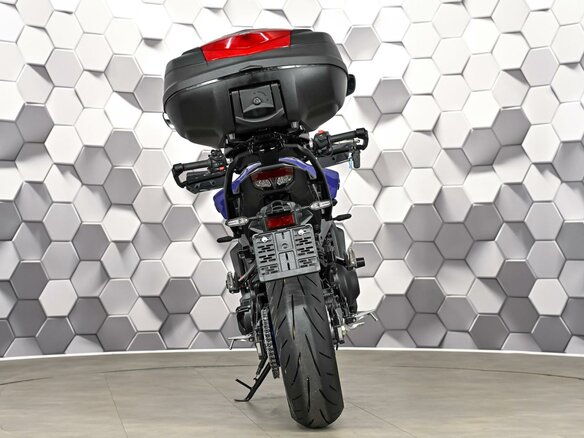 2024 Yamaha MT-09 (FZ-09), синий, 1299000 рублей - вид 5