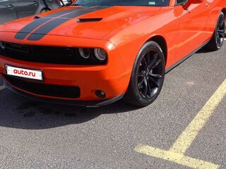 2019 Dodge Challenger III Рестайлинг 2, оранжевый, 1880000 рублей, вид 2
