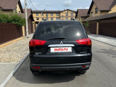 2010 Mitsubishi Pajero Sport II, чёрный, 1640000 рублей, вид 4