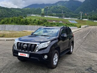 2015 Toyota Land Cruiser Prado 6-speed 150 Series Рестайлинг 1, чёрный, 4050000 рублей, вид 1