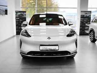 2026 GAC Hyptec HT, серебристый, 5999000 рублей, вид 2
