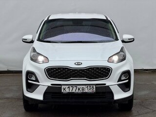 2021 Kia Sportage IV Рестайлинг, белый, 2490000 рублей, вид 3