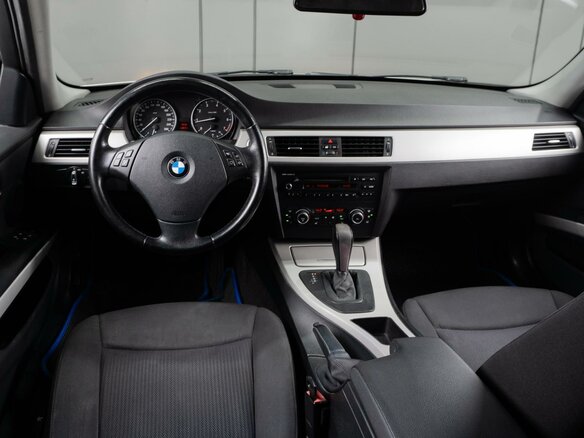 2011 BMW 3 серии 318i V (E90/E91/E92/E93) Рестайлинг, белый - вид 5