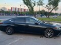 2022 Lexus ES 250 VII Рестайлинг, чёрный - вид 1