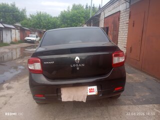 2015 Renault Logan II, чёрный, 550000 рублей, вид 4