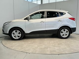 2010 Hyundai ix35 I, серебристый, 1199000 рублей, вид 2