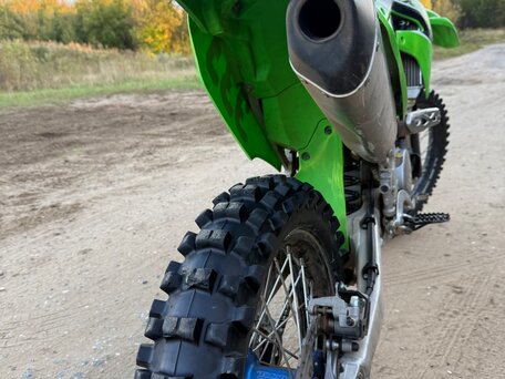 2023 Kawasaki KX 250, зелёный, 460000 рублей, вид 4