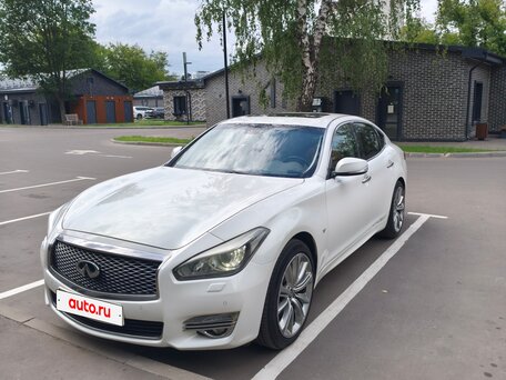 2015 Infiniti Q70 I Рестайлинг, белый, 2150000 рублей, вид 1