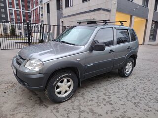 2011 Chevrolet Niva I Рестайлинг, чёрный, 350000 рублей, вид 5