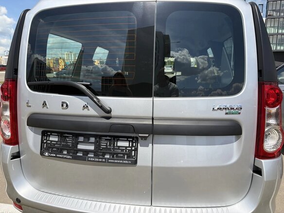 2025 Lada (ВАЗ) Largus CNG I Рестайлинг, серебристый, 1800000 рублей - вид 6