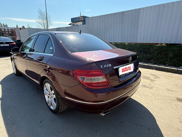 2008 Mercedes-Benz C-Класс 220 III (W204), пурпурный, 950000 рублей - вид 8