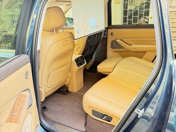 2025 Aito M8 53.4 kWh I, синий - вид 17