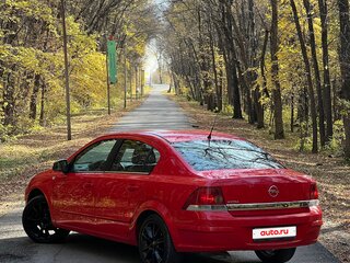 2012 Opel Astra H Рестайлинг, красный, 820000 рублей, вид 3