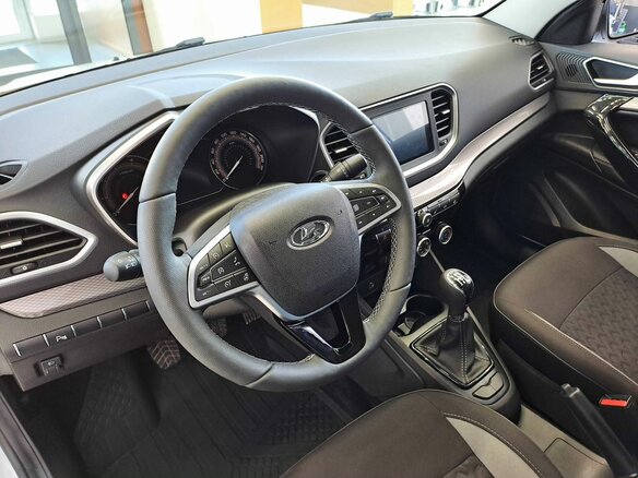 2026 Lada (ВАЗ) Vesta I Рестайлинг (NG), белый - вид 10