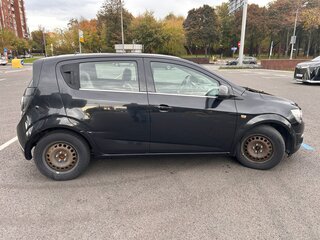 2013 Chevrolet Aveo II, чёрный, 811000 рублей, вид 4