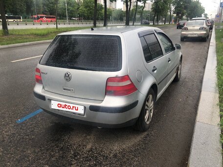 2003 Volkswagen Golf IV, серебристый, 199999 рублей, вид 4