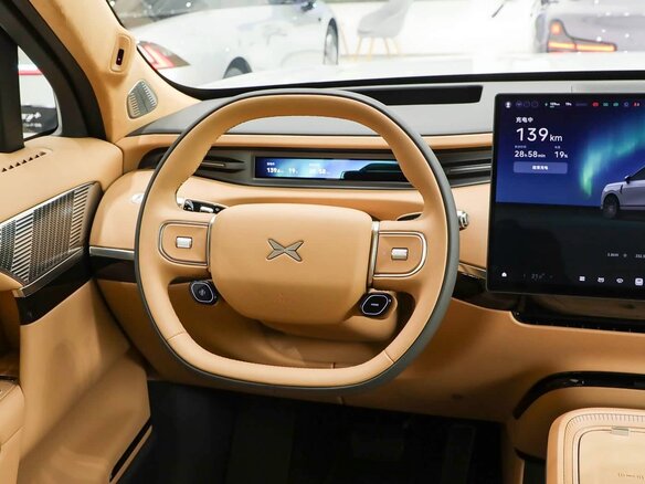 2026 Xpeng GX, белый - вид 13