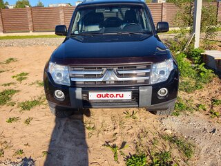 2007 Mitsubishi Pajero IV, чёрный, 2200000 рублей, вид 2