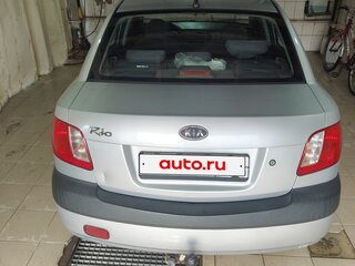 2006 Kia Rio II, серебристый, 320000 рублей, вид 2
