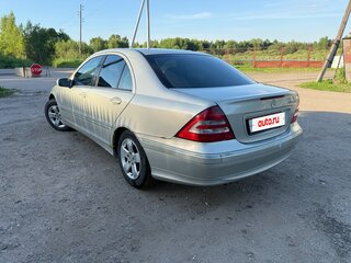 2006 Mercedes-Benz C-Класс 180 II (W203) Рестайлинг, бежевый, 600000 рублей, вид 5