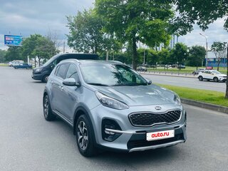2020 Kia Sportage IV Рестайлинг, серебристый, 2550000 рублей, вид 3