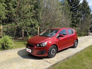 2012 Chevrolet Aveo II, красный, 750000 рублей, вид 1