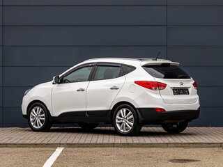 2011 Hyundai ix35 I, белый, 1295000 рублей, вид 4