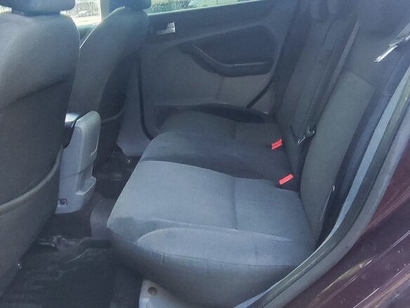 2008 Ford Focus II Рестайлинг, фиолетовый - вид 12