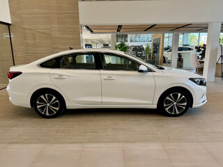2023 Changan Eado Plus I, белый, 1529990 рублей, вид 4