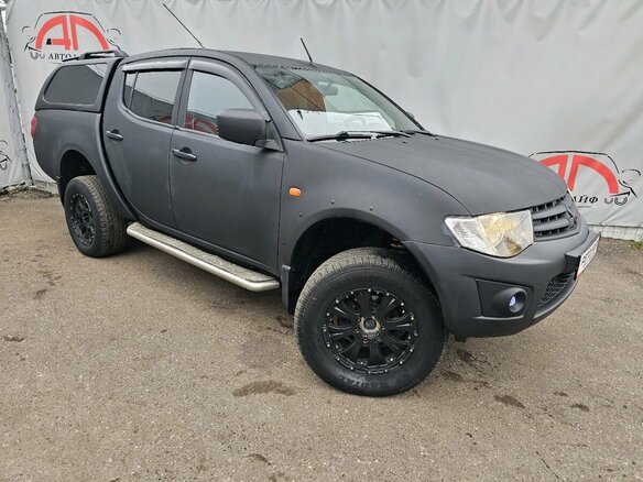 2010 Mitsubishi L200 IV, чёрный, 1029000 рублей