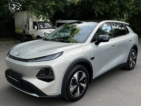 2026 Changan Qiyuan Q05 51.9 kWh II, серебристый, 2400000 рублей, вид 1
