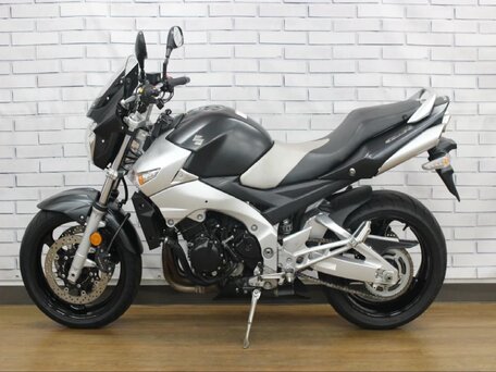 2006 Suzuki GSR 600, чёрный, 473000 рублей, вид 2