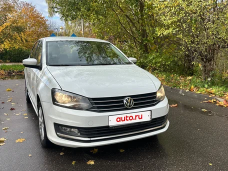 2018 Volkswagen Polo V Рестайлинг, белый, 1150000 рублей, вид 5