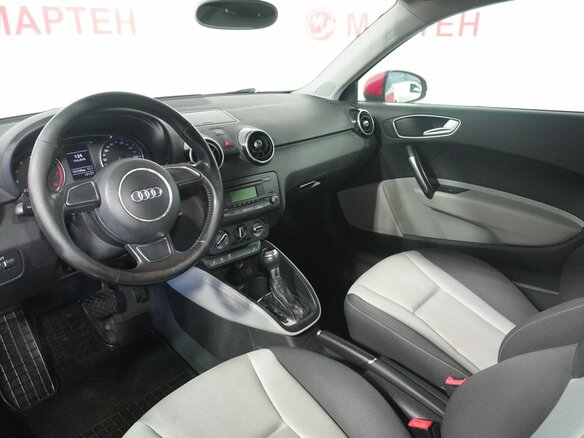2011 Audi A1 I (8X), красный, 699000 рублей - вид 9