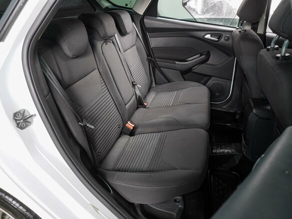 2016 Ford Focus III Рестайлинг, белый, 1399000 рублей - вид 6