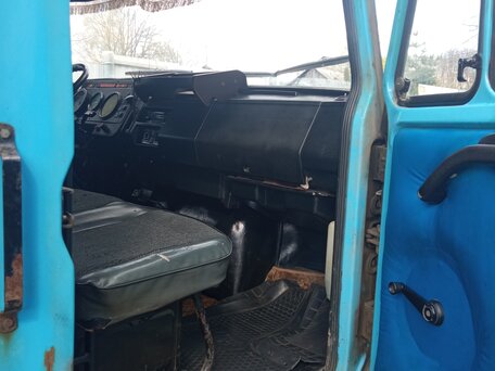 2004 ЗИЛ 5301 "Бычок", голубой, 200000 рублей, вид 5