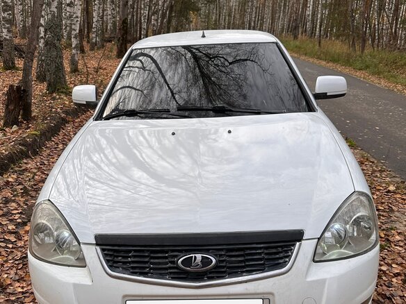 2013 Lada (ВАЗ) Priora I, белый, 280000 рублей - вид 8