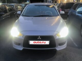 2008 Mitsubishi Lancer X, серебристый, 700000 рублей, вид 3